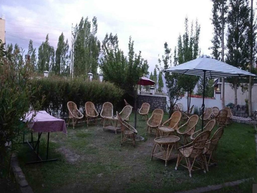 Hotel Gawaling International Leh Exterior foto